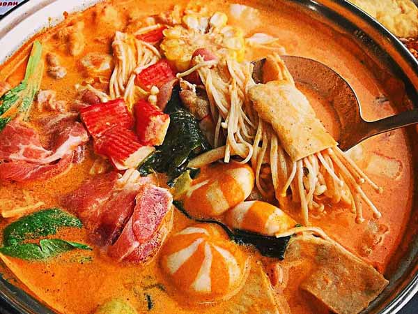 Lẩu tokbokki Hàn Quốc tự nấu tại Góc Bếp Nhà Mýt